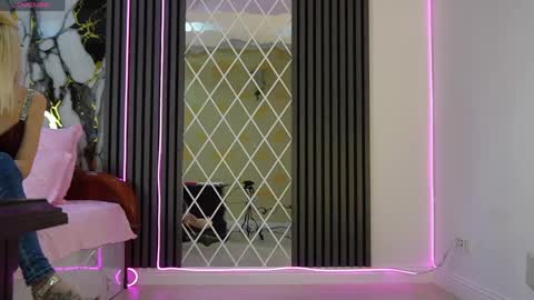 I Love To Squirt online show from March 29, 1:43 pm