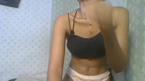 angeltta69 online show from November 3, 5:22 am