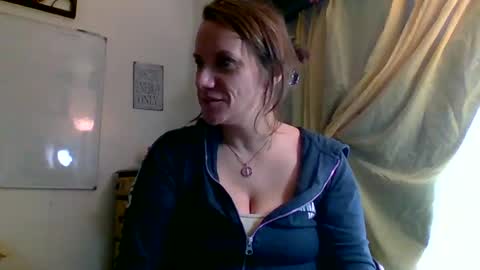 angelvanderpool71 online show from February 15, 10:53 pm