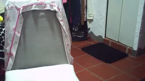 angelycute476334 online show from December 22, 12:47 am