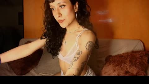 anika_lowen online show from February 10, 12:57 am