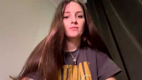 Alice online show from March 1, 1:55 pm