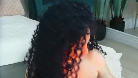 anissia teaser online show from February 26, 8:24 am