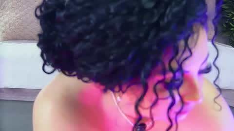 anissia teaser online show from March 25, 7:55 am