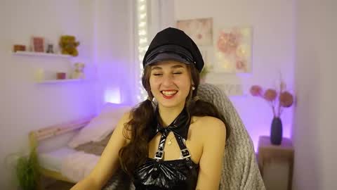 Anita Grey online show from November 1, 7:40 pm