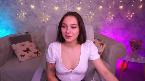 Daniela online show from March 28, 2:27 pm