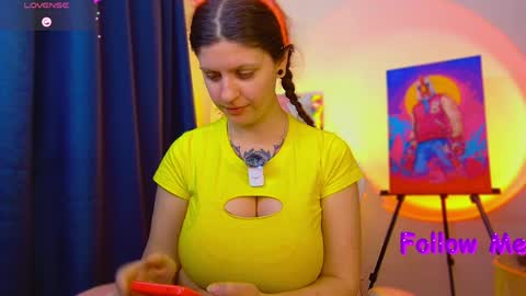 Ann online show from April 5, 1:54 pm