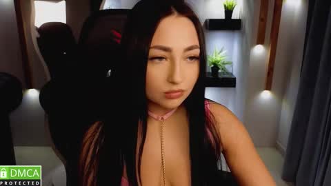 Anna online show from November 29, 9:02 am