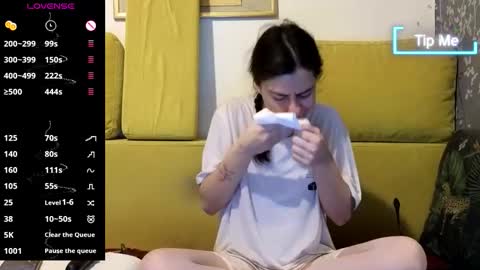 Anna online show from December 17, 3:33 am