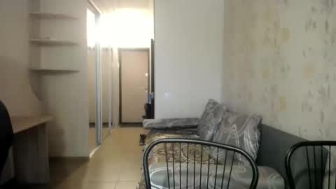 Anna online show from February 13, 2:30 pm