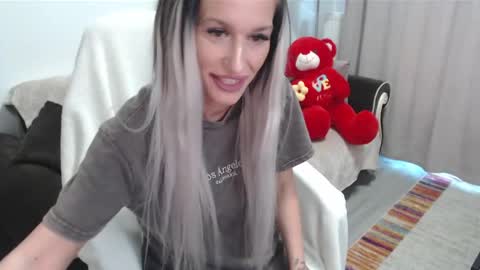 Anna online show from April 19, 4:45 am