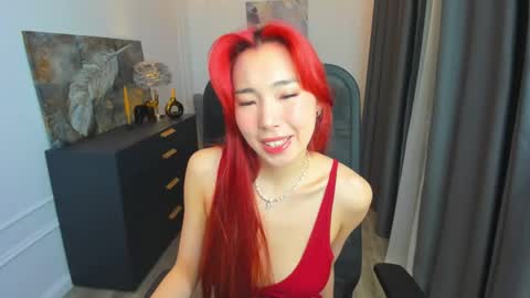 Anna online show from April 12, 11:13 am