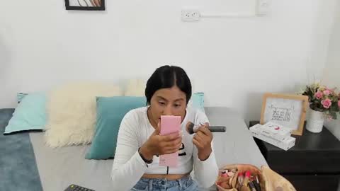 Anna Rosse online show from June 29, 12:05 pm