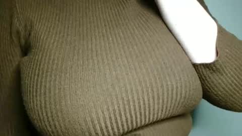 Bella online show from April 3, 4:38 pm