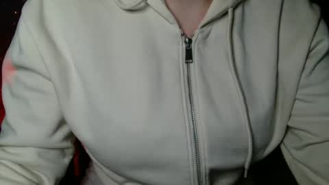 Bella online show from February 18, 6:18 pm