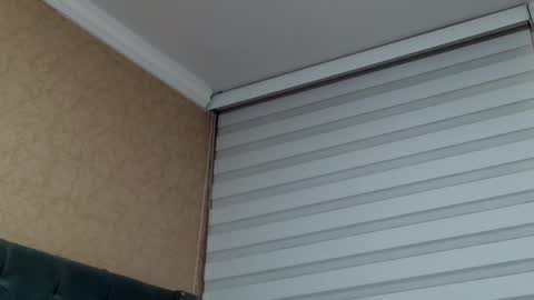       online show from January 8, 11:42 pm