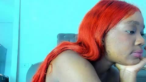 Annie  online show from November 7, 4:12 pm