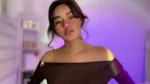 Kim online show from March 27, 3:02 pm