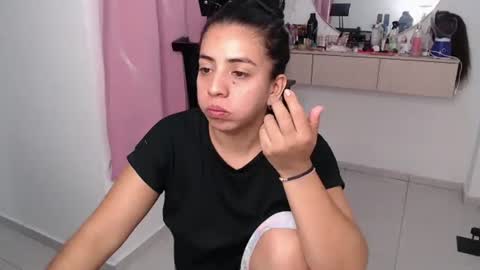 anngela online show from March 2, 4:34 am