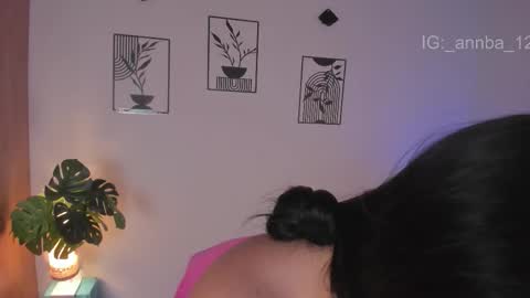 annie_barozzi online show from March 20, 5:12 am