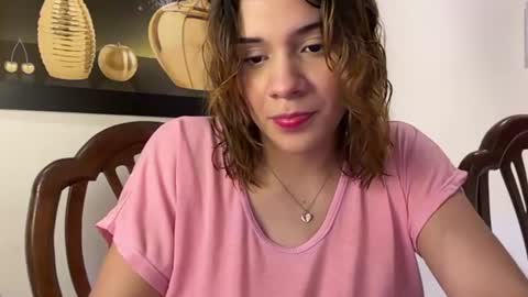 Anniecattie online show from July 11, 4:56 am