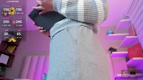   online show from December 18, 3:00 am