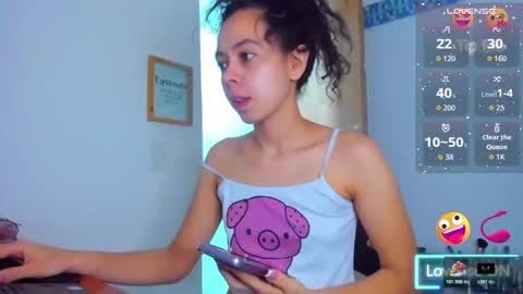 annie_rosse1017 online show from November 28, 1:41 am