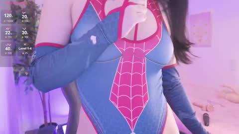 Cassandra online show from October 30, 6:27 am