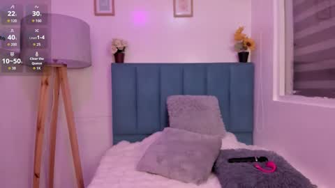 Annie Evans  online show from December 3, 4:20 pm