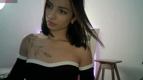Snapshot of annitaserna chatting on December 4, 6:17 pm AnnaS online show from December 4, 6:17 pm