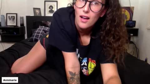 Snapshot of annmarieferrara chatting on October 10, 2:49 am Ann online show from October 10, 2:49 am