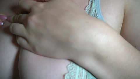 Anny online show from April 16, 5:52 am