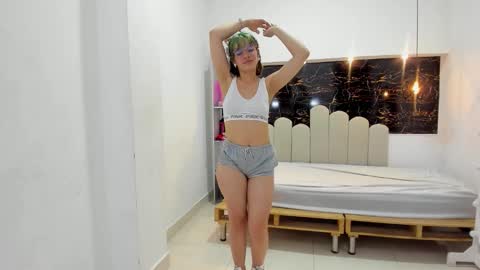 Anny online show from September 22, 8:07 pm