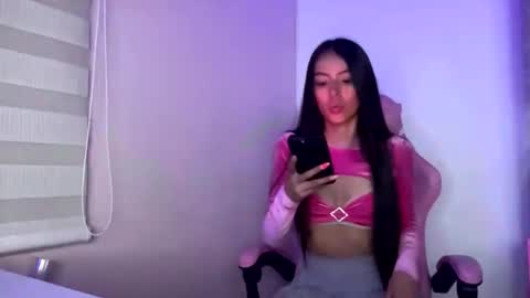 anotella_aa online show from November 24, 11:18 pm