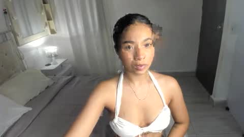 antolaporte online show from February 26, 4:55 am