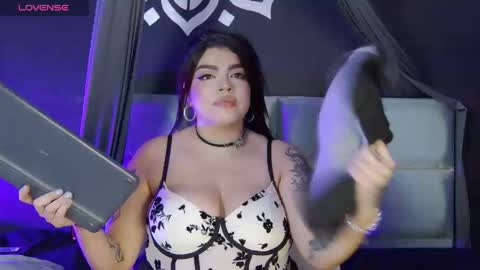 Antonella online show from November 19, 10:43 pm