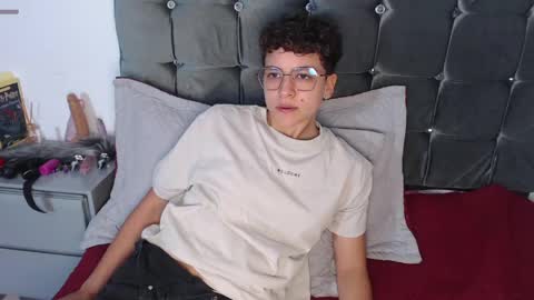 anto ford02 online show from April 22, 4:20 am