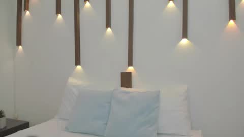 Snapshot of antonella_cutie_ chatting on February 5, 12:06 pm A N T O N E L L A online show from February 5, 12:06 pm
