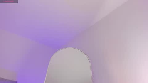 Snapshot of antonellaa_gomez chatting on September 24, 11:42 am Antonellaa online show from September 24, 11:42 am
