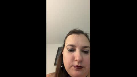 Anutkasoles online show from April 19, 5:57 pm