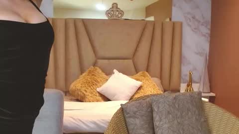 anyawink online show from September 14, 4:10 am