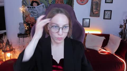 Snapshot of aphexqueen chatting on January 23, 1:45 pm APHEX QUEEN online show from January 23, 1:45 pm