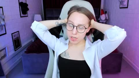 Snapshot of aphexqueen chatting on January 11, 1:22 pm APHEX QUEEN online show from January 11, 1:22 pm