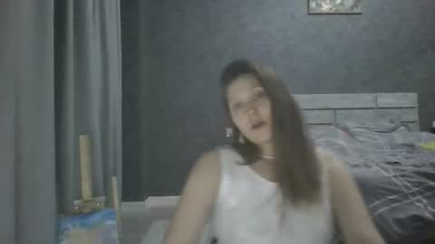 aphrodisiaque_ online show from April 7, 5:37 pm