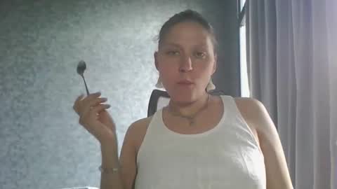 aphrodisiaque_ online show from April 19, 11:21 am