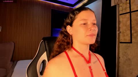 aphrodite online show from November 28, 4:10 pm