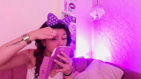 Snapshot of april_bennett chatting on October 16, 12:30 pm online show from October 16, 12:30 pm