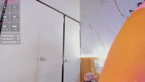 aprilgrey111 online show from March 8, 2:04 am