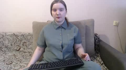 Josefin online show from March 6, 9:48 am