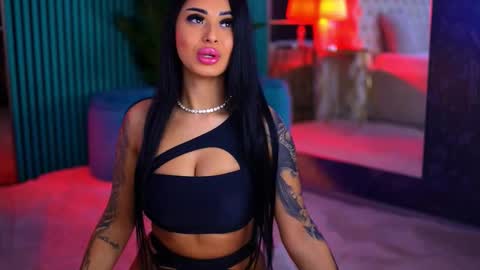 arabellaposh online show from December 17, 6:39 am